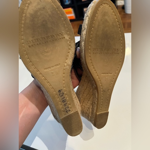 BURBERRY wedge sandals size 39 authentic - Picture 4 of 4